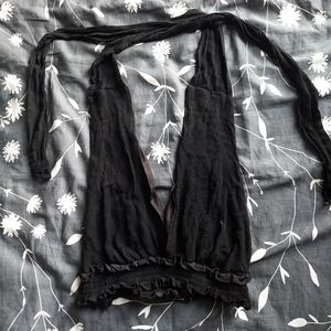 BLACK CROP TOP | SIZE SMALL